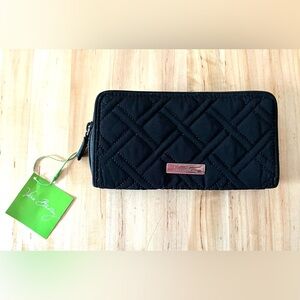 Vera Bradley Classic Black Quilted Large Wallet, NWT